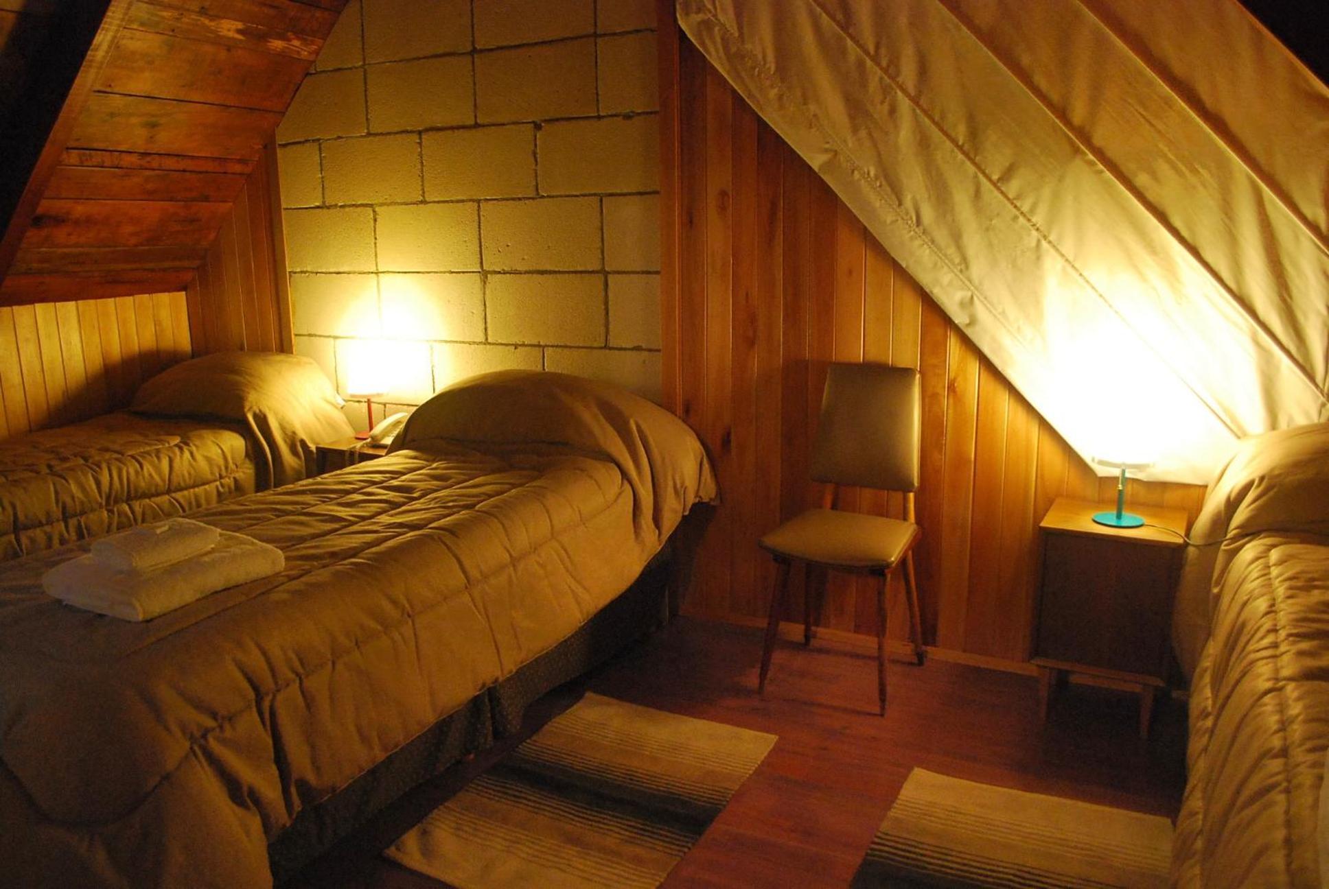 Wesley House Hosteria Boutique San Martín de los Andes الغرفة الصورة