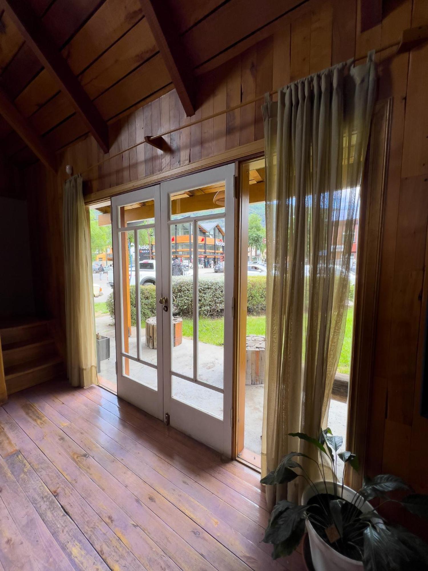 Wesley House Hosteria Boutique San Martín de los Andes المظهر الخارجي الصورة