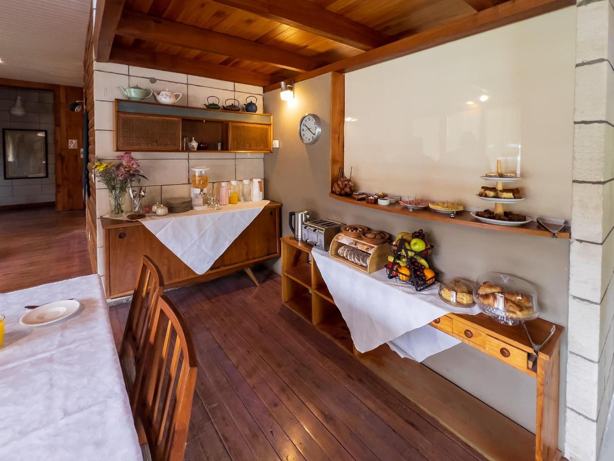 Wesley House Hosteria Boutique San Martín de los Andes المظهر الخارجي الصورة
