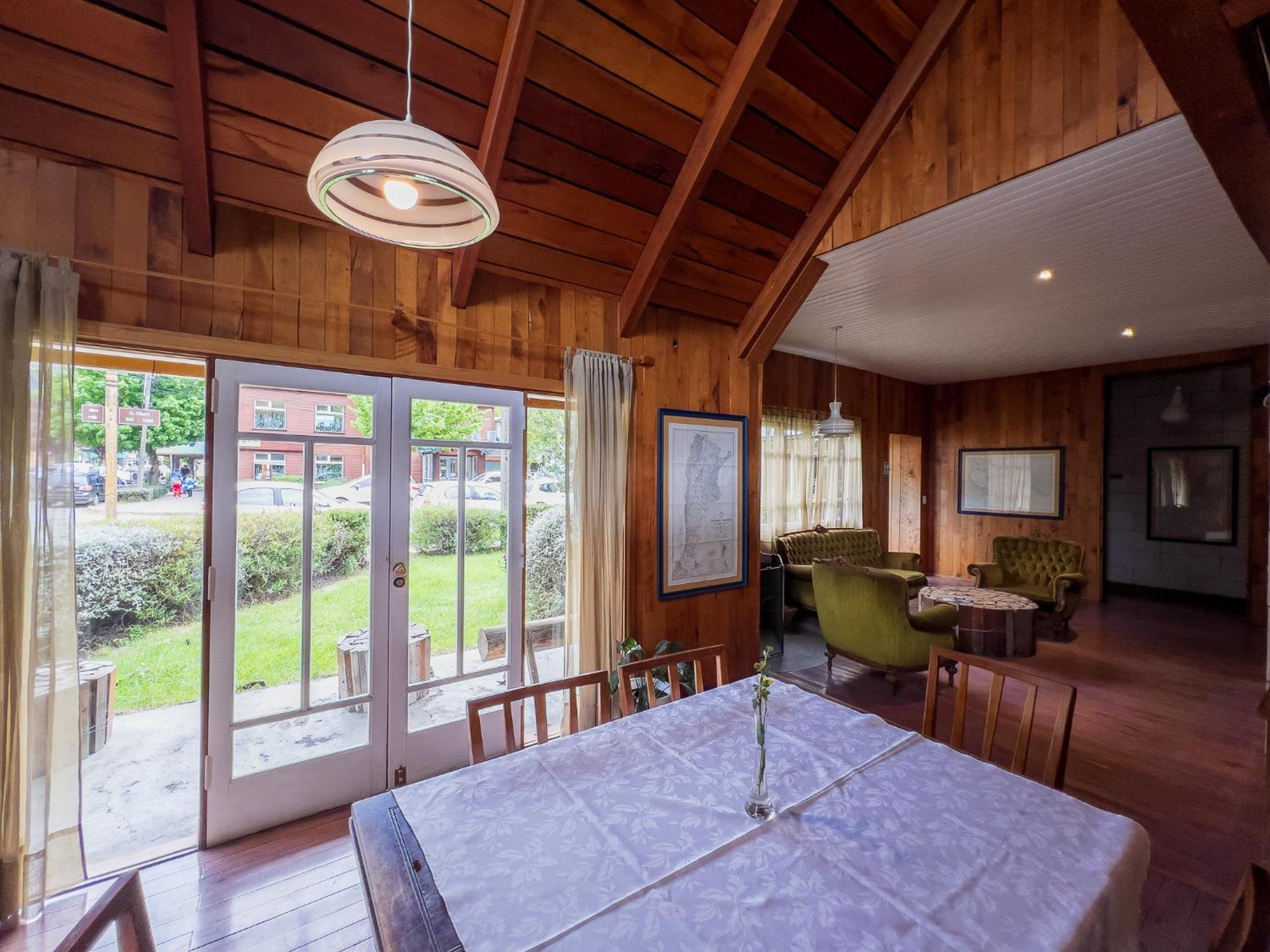 Wesley House Hosteria Boutique San Martín de los Andes المظهر الخارجي الصورة
