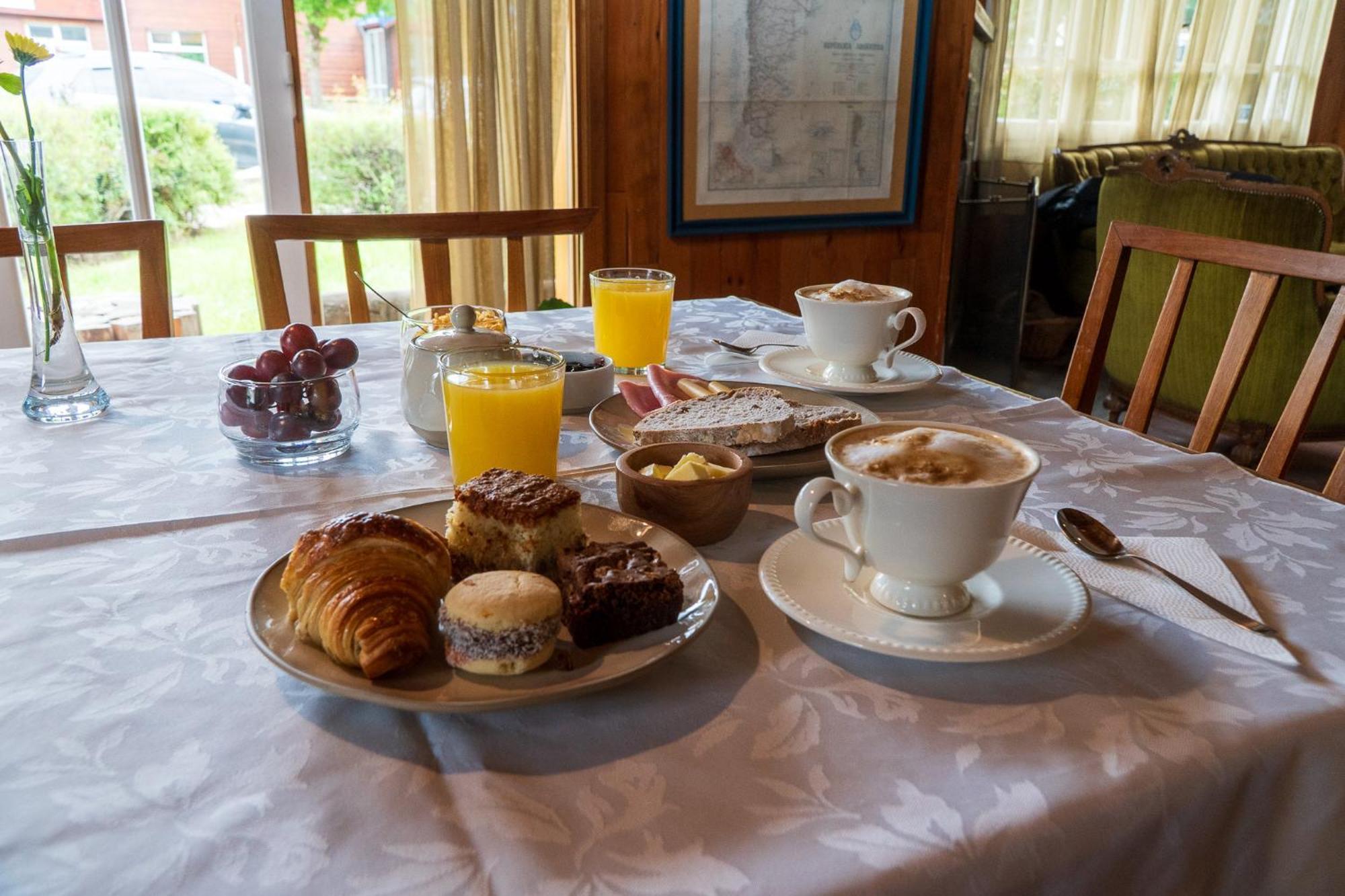 Wesley House Hosteria Boutique San Martín de los Andes المظهر الخارجي الصورة