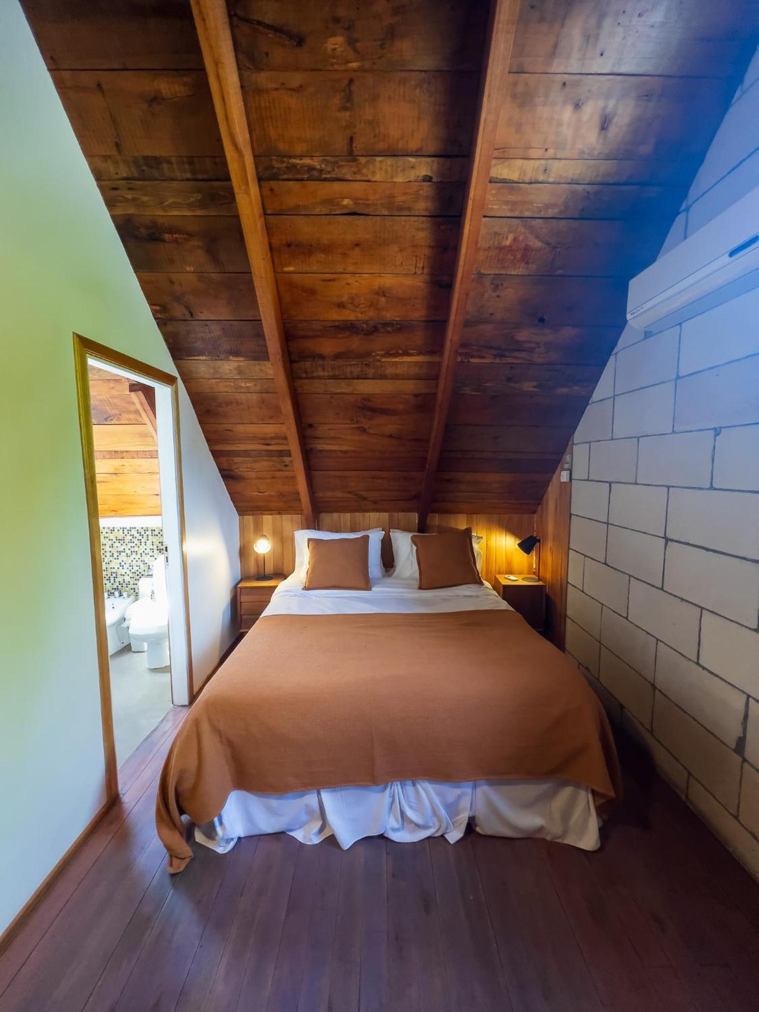 Wesley House Hosteria Boutique San Martín de los Andes المظهر الخارجي الصورة